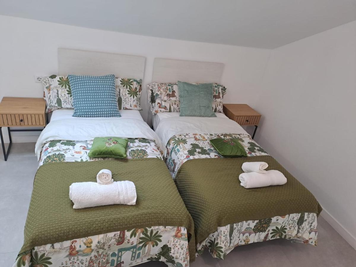 Apartamentos Jara 1C Малага Экстерьер фото